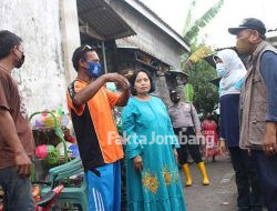 Rusak Diterjang Angin, 4 Rumah dan Gudang KUD di Sidowarek Jombang Ditinjau Forkopimcam