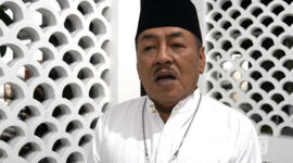 Camat Jombang, Muhdlor.