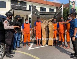 Polisi Bongkar Aksi Pencurian Kayu Jati di Bareng Jombang