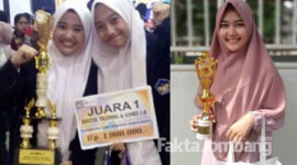 Peserta didik Yayasa Budi Utomo, Gadingmangu, Kecamatan Perak, Jombang, dengan bangga menampilkan trophy dan piagam lomba yang dijuarainya.