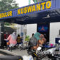 Sarapan gratis di Omah Sambong, posko Sedulur Kuswanto di Sambongdukuh, Kecamatan/ Kabupaten Jombang.