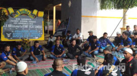 Suasana kunjungan Paguyuban SLJ (Serdadu Laut Jombang) di rumah keluarga Kls Deni Richi Sambudi di Dusun Jatipandak, Desa Jatiduwur, Kecamatan Kesamben, Jombang.