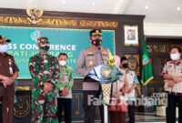 AKBP Agung Setyo Nugroho, Kapolres Jombang saat konferensi pers bersama Forkopimda di Pendopo Kabupaten Jombang, Kamis (8/7/2021) siang.