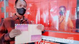 Beny Hendro, penasihat hukum MSR saat mengirimkan surat pengaduan untuk dua media massa ke Dewan Pers, lantaran hak jawab kliennya tidak mendapat respon.