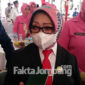 Bupati Jombang, Mundjidah Wahab, saat di Polres Jombang, Rabu (10/11/2021).