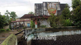 Kondisi bekas kantor Kecamatan Gudo, di Jalan Raya Dusun Sekaru, Desa Sukopinggir, Kecamatan Gudo, Kabupaten Jombang.