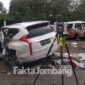 Penyelidikan bangkai mobil Vanessa Angel di Sattantas Polres Jombang, setelah polisi melakukan olah TKP di Tol Jombang, titik kecelakaan Vanessa Angel.