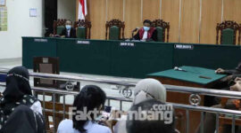 Suasana sidang putusan gugatan praperadilan terkait sah tidaknya status tersangka MSA, di Pengadilan Negeri Jombang, Kamis (27/1/2022).