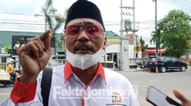 Ketua BKNDI Jombang, Moh Yusuf Efendi usai mendampingi warga Barongsawahan, Kecamatan Bandar Kedungmulyo, ke Kejari Jombang, Rabu (23/3/2022).