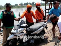 Motor Keluarga yang Tercebur ke Sungai Brantas Jombang Ditemukan, Kontak Didapati Hidup