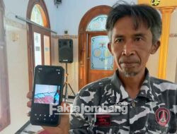 Aksi Curi Uang Kotak Amal di Sumobito Jombang Terekam CCTV, Terduga Pengendara Matik