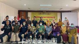 SSR Yabhysa, Dinkes Jombang dan pemangku kebijakan di Kabupaten Jombang usai persiapan pembentukan tim percepatan eliminasi TBC di Hotel Yusro, Kamis (22/12/2022)