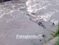Tunawisma Tanpa Identitas Ditemukan Meninggal di Sungai Konto Kayen Jombang