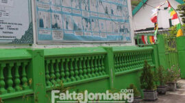 tempat pengajian plus pengobatan milik Gus N di Dusun Caruk Wetan, Desa Jabon, Kecamatan/ Kabupaten Jombang.